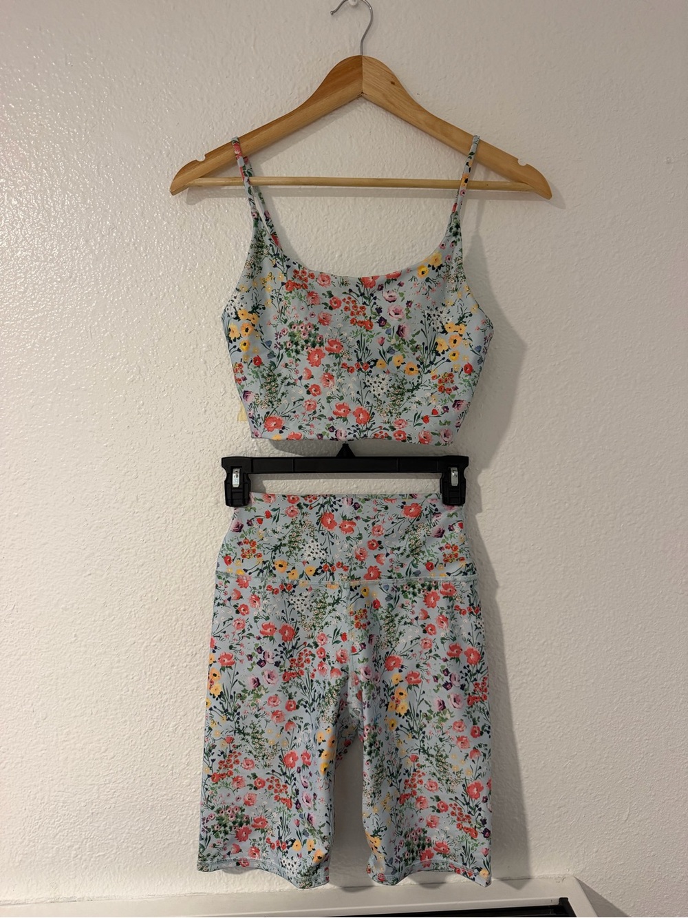 Activewear Floral Print Crop Top and Biker Short Set - Light Blue